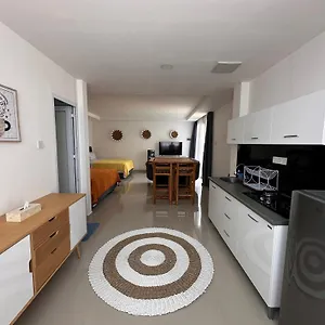  Apartamento Rumah Menik Indonesia
